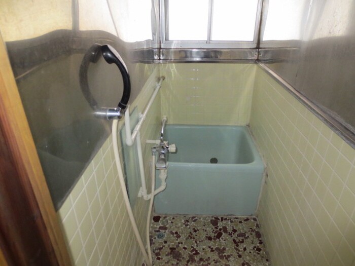 物件内観写真10　(バス／シャワールーム等)