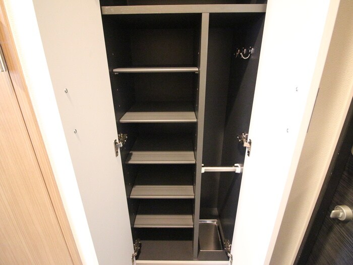 物件内観写真14　(靴箱)