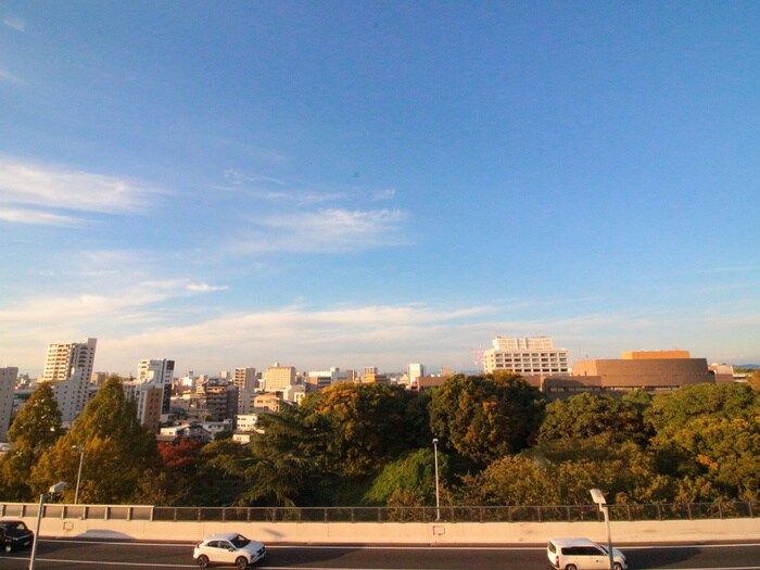 物件内観写真19　(室内からの展望)