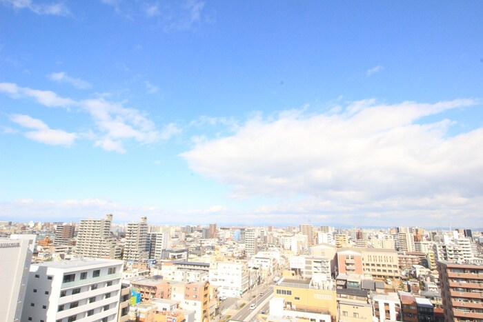 物件内観写真13　(室内からの展望)