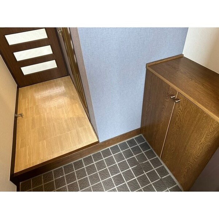 物件内観写真12　(洗濯機置場)