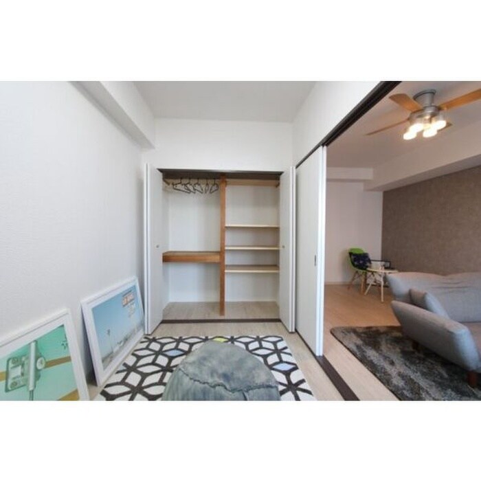 物件内観写真12　(内観写真)