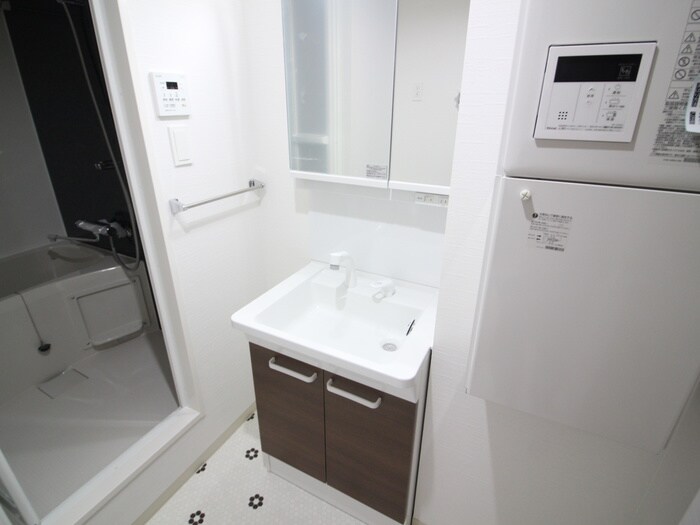 物件内観写真13　(洗面)