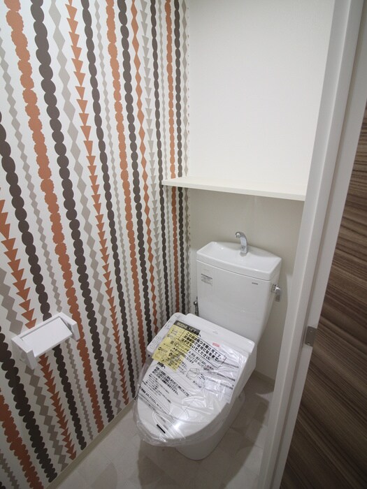 物件内観写真14　(トイレ)