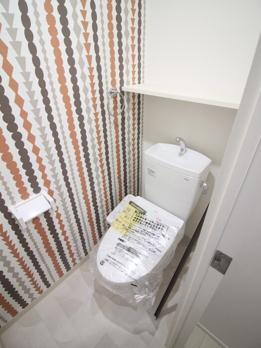 物件内観写真14　(トイレ)