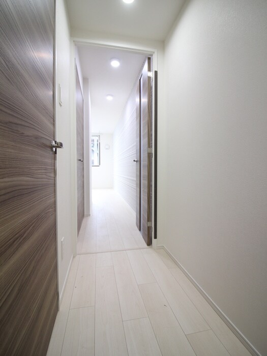 物件内観写真21　(廊下)