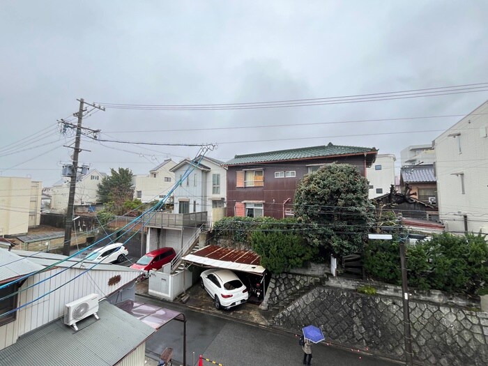 物件内観写真22　(室内からの展望)