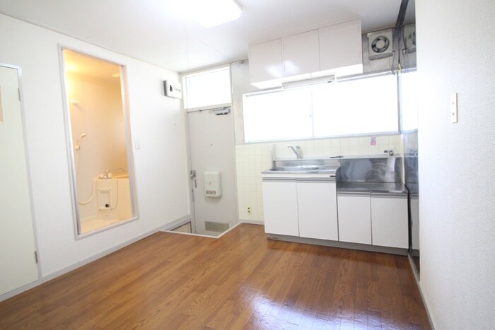 物件内観写真8　(居室)