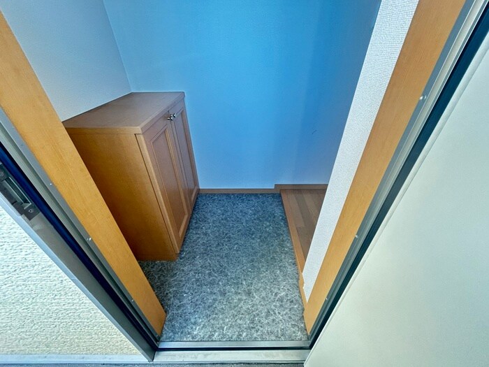 物件内観写真14　(玄関)