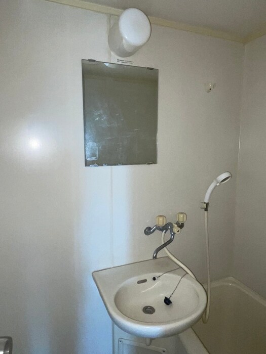 物件内観写真9　(洗面)