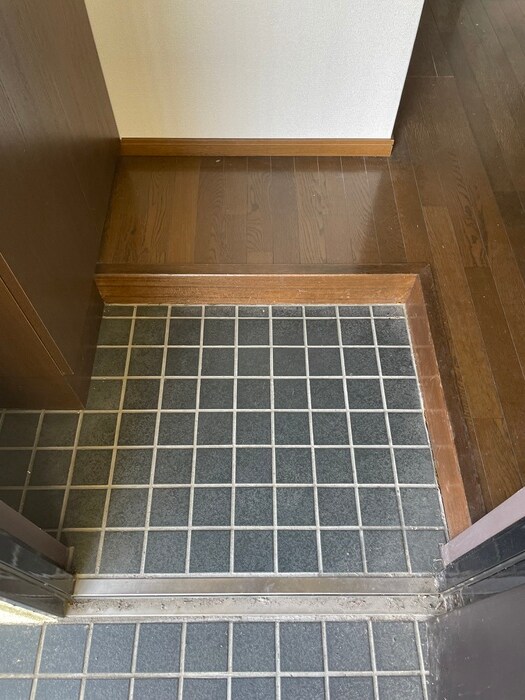 物件内観写真20　(玄関)