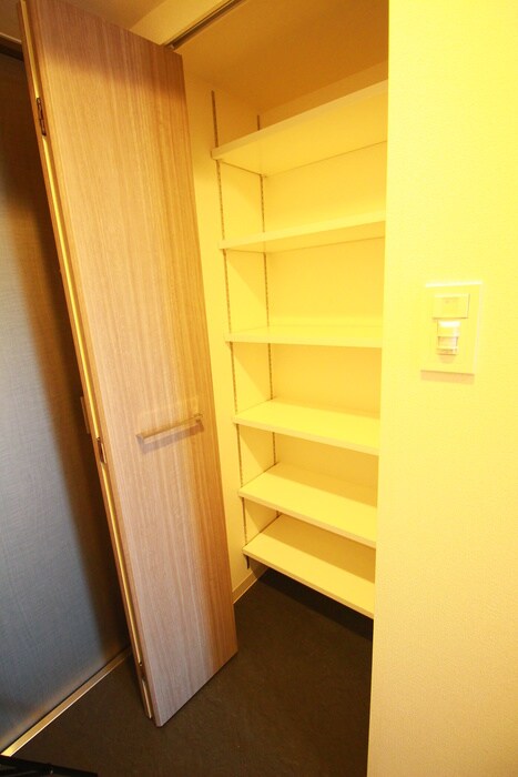物件内観写真11　(靴箱)