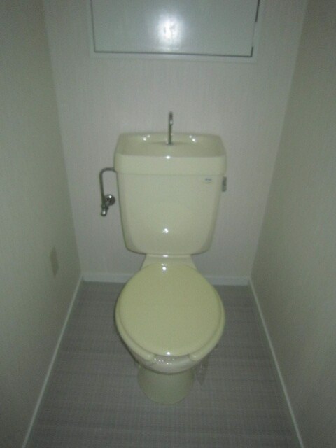 物件内観写真14　(トイレ)