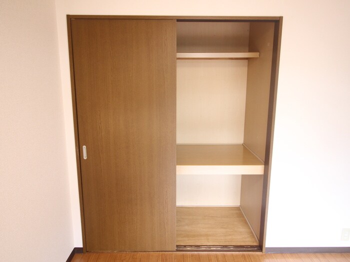 物件内観写真21　(収納)