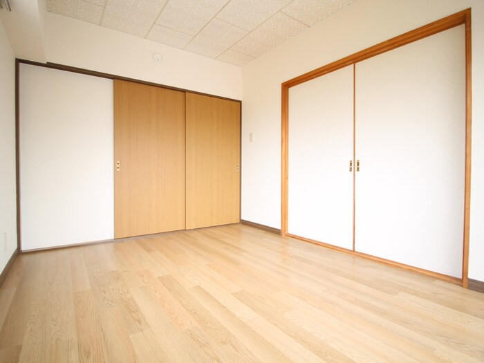 物件内観写真18　(居室)