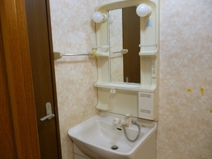 物件内観写真12　(洗面)