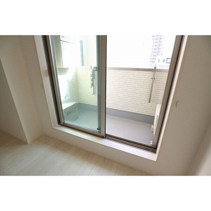 物件内観写真10　(ベランダ・バルコニー)