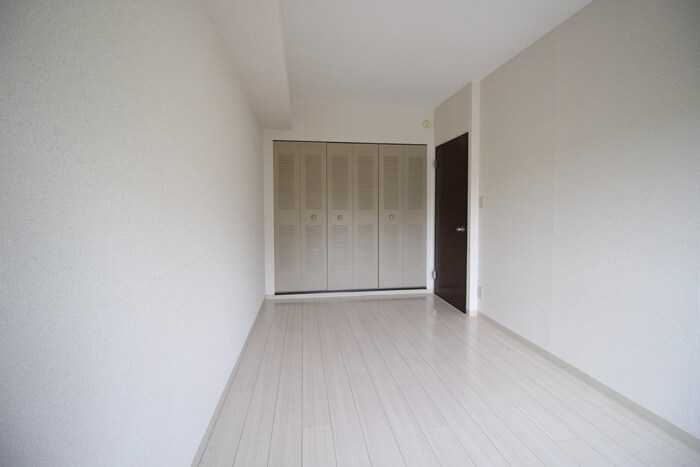 物件内観写真12　(居室)