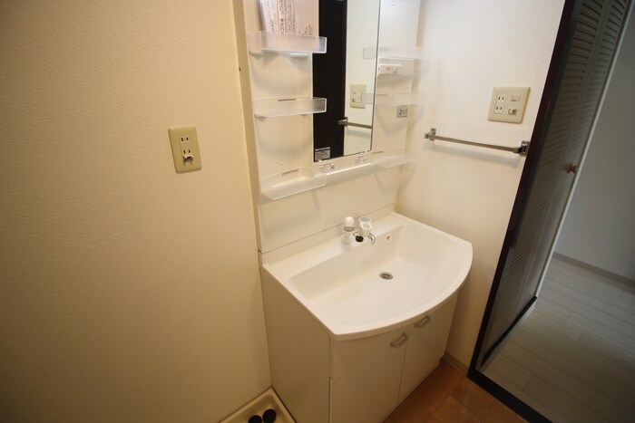 物件内観写真14　(洗面)