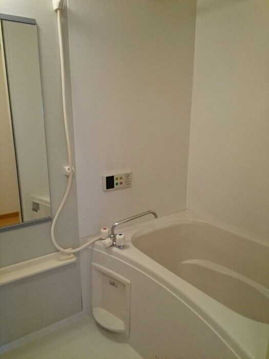 物件内観写真5　(バス／シャワールーム等)