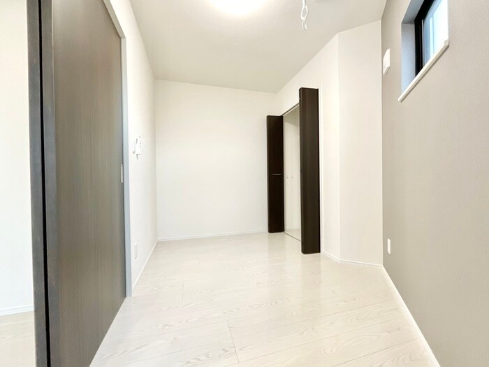 物件内観写真10　(居室)