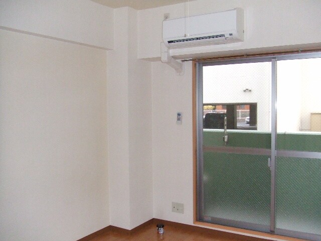 物件内観写真12　(居室)