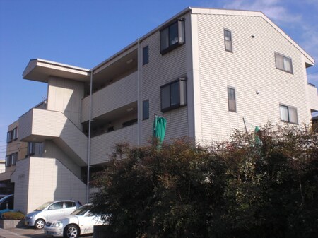 ロイヤルプレジオ２外観写真