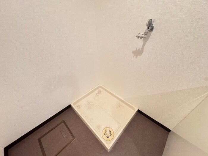 物件内観写真19　(洗濯機置場)