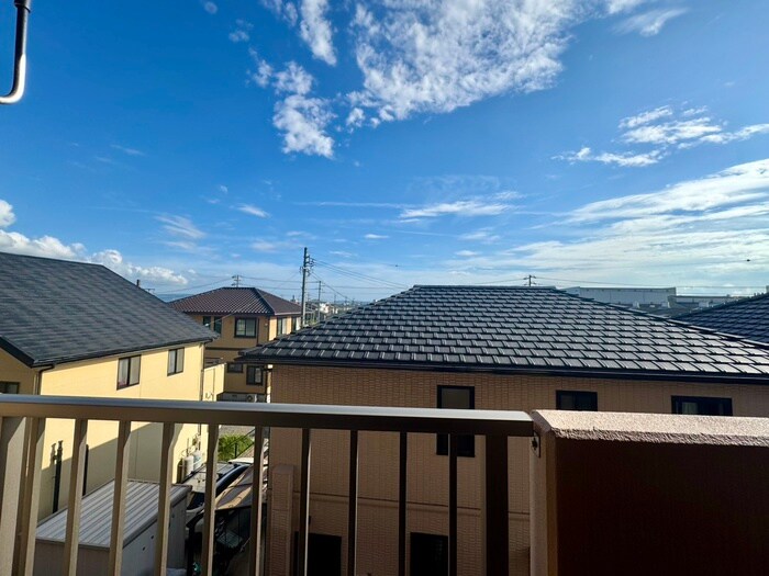 物件内観写真14　(室内からの展望)