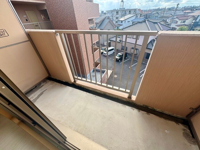 物件内観写真16　(ベランダ・バルコニー)