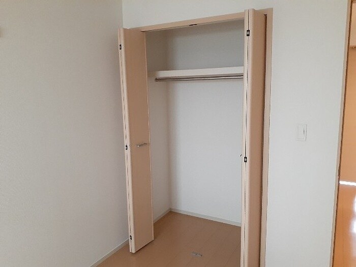 物件内観写真10　(収納)