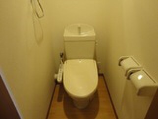 物件内観写真9　(トイレ)