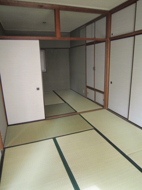 物件内観写真13　(居室)