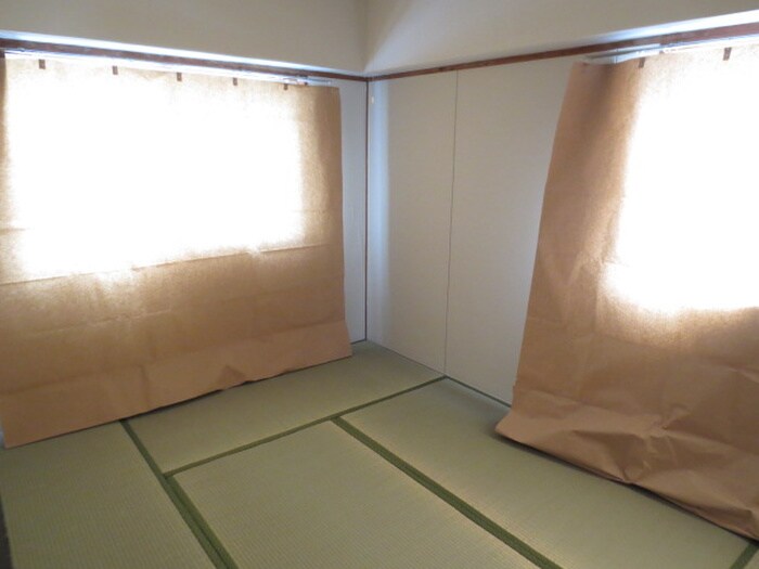 物件内観写真15　(居室)