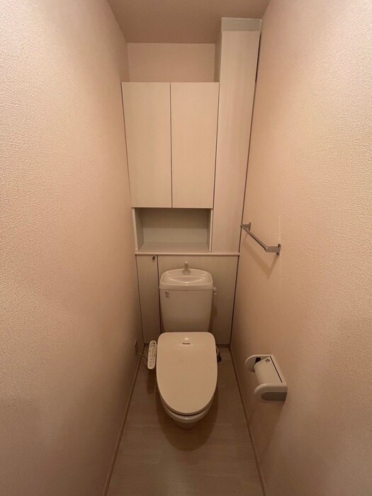 物件内観写真12　(トイレ)