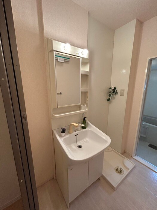 物件内観写真13　(洗面)