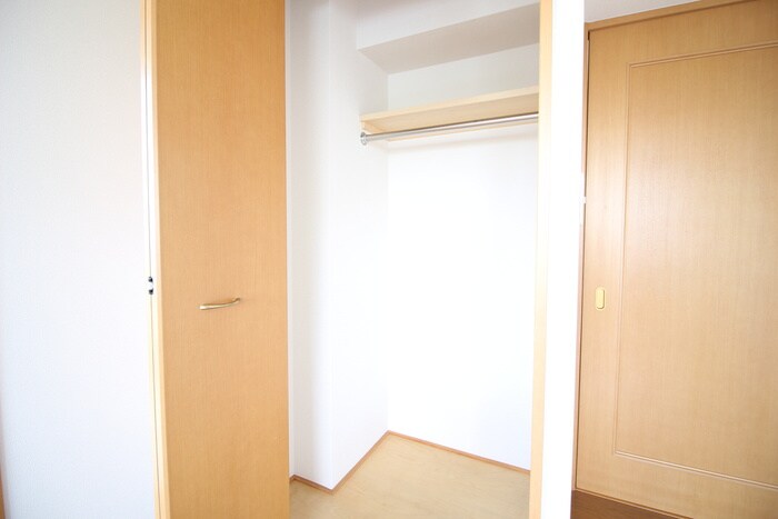 物件内観写真11　(収納)