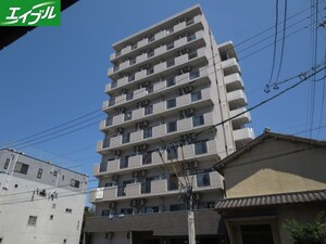 プラウランド小牧外観写真