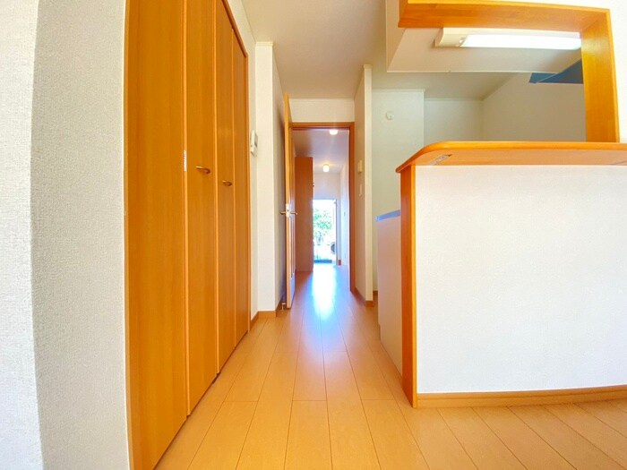 物件内観写真17　(廊下)