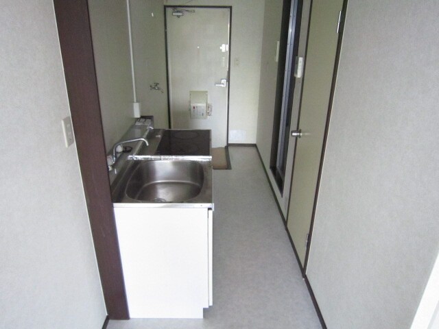 物件内観写真8　(廊下)