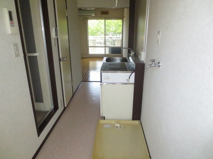 物件内観写真15　(廊下)