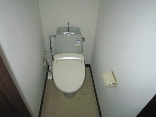 物件内観写真16　(トイレ)