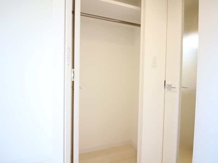 物件内観写真9　(収納)