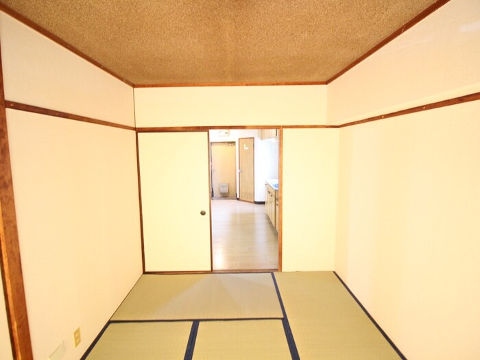 物件内観写真17　(居室)