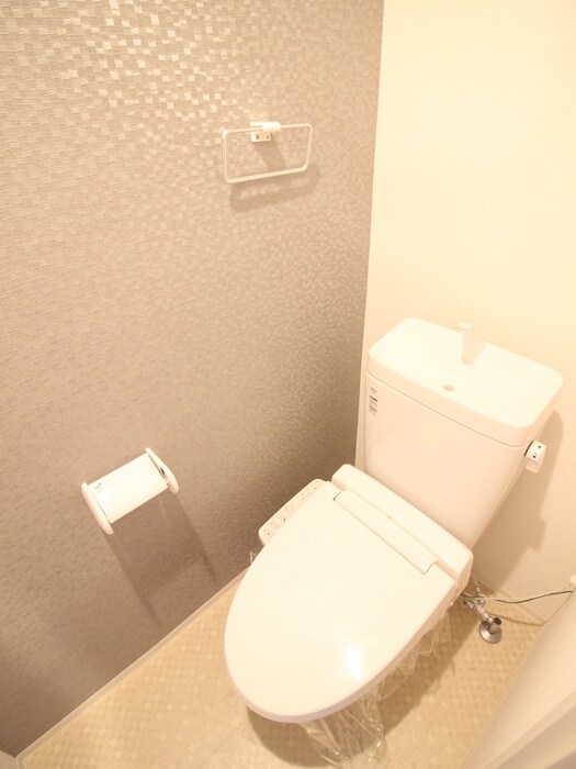 物件内観写真14　(トイレ)