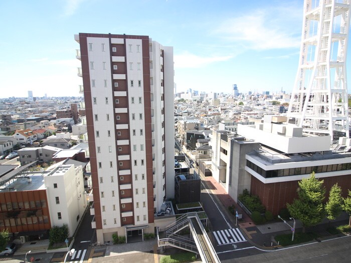 物件内観写真20　(室内からの展望)