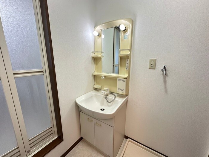 物件内観写真13　(洗面)