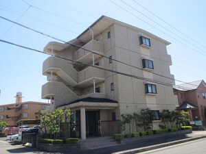 メゾンユ－ラップ外観写真