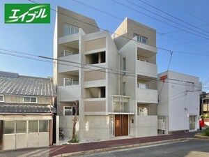 アルカサール外観写真