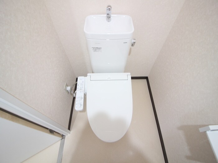 物件内観写真16　(トイレ)